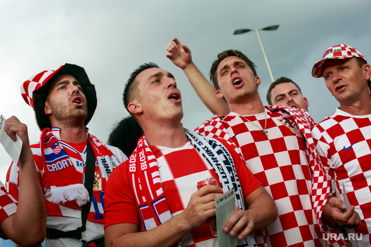 Стадион "Лужники" перед матчем полуфинала Чемпионата Мира FIFA 2018 Англия-Хорватия. Москва, хорватские болельщики
