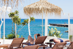 Греция. Крит., море, курорт, греция, лежак, зонт, отдых