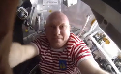 На видео космонавт Олег Артемьев пролетает по самому длинному маршруту на МКС