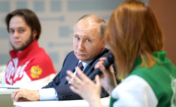 Российский лидер часто встречается с молодежью