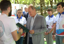 Владимир Путин встретился с молодыми лидерами 15 августа на Северо-Кавказском молодежном образовательном форуме «Машук-2018»