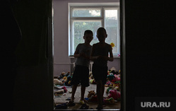 Беженцы из Славянска. Украина , детдом, сирота, беспризорники, дети