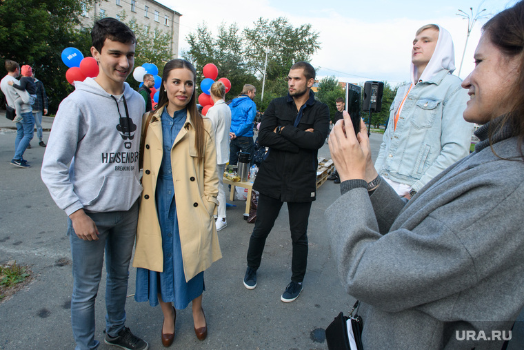 Акция фейк-поддержки Юлии Михалковой после её снятия с предвыборной гонки. Екатеринбург