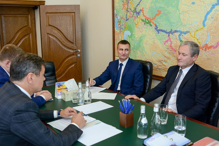Алексей Кокорин пообещал руководству Росавтодора улучшить дороги в Зауралье