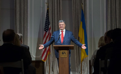 Порошенко пытается сделать украинскую церковь независимой