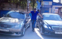 Автомобили, с которыми фотографировался Алихан Токшаев, все еще в розыске