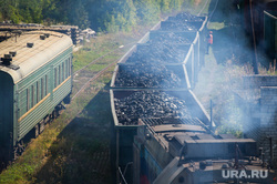 Клипарт. Екатеринбург, поезд, железнодорожный состав, уголь, грузоперевозки