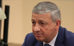 Глава Северной Осетии пообещал обратиться к Путину с просьбой закрыть завод УГМК во Владикавказе. ФОТО