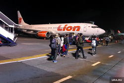 На рухнувшем в Индонезии самолете летели 20 чиновников