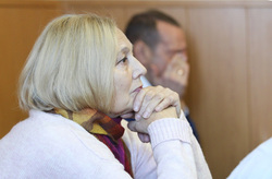 В суде присутствует мать Владимира Рыжука