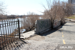 Паводок в городе. Курган, набережная