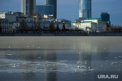 Виды Екатеринбурга, лед, заморозки, зима