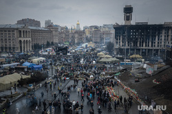 Майдан. Киев. Украина. 23.02.2014, возложение цветов, майдан, киев, украина, дом профсоюзов