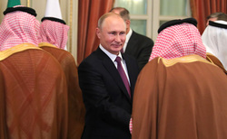 Путин провел переговоры с саудовским принцем