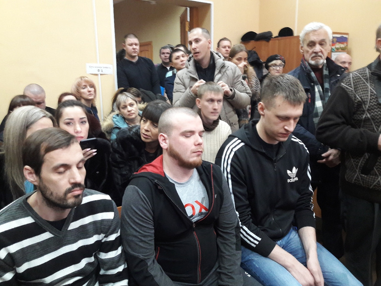 Анатолий Быков, Егор Ялунин и Дмитрий Панов во время чтения приговора