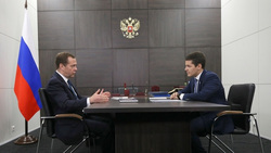 Медведев и Артюхов обсудили ямальские мегапроекты