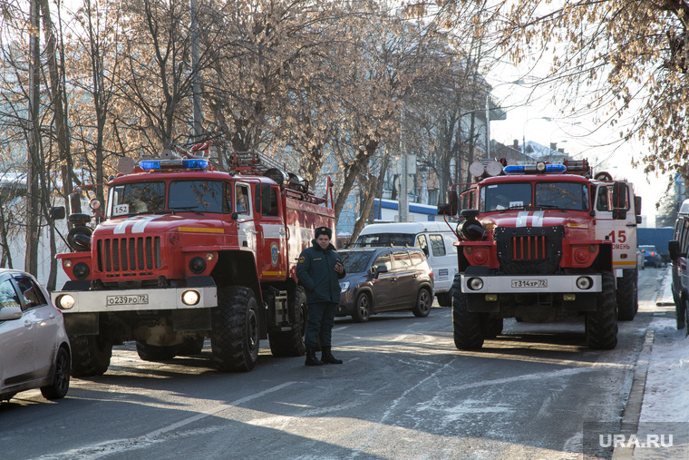 Пожар памятника архитектуры по ул. Семакова 8. Тюмень
