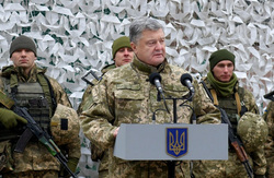 Порошенко делает громкие заявления для самопиара, считают в Госдуме