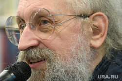 Анатолий Вассерман на встрече с читателями в "Доме книги". Екатеринбург, вассерман анатолий