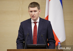 Решетников Максим представил доклад на заседании законодательного собрания. Пермь, портрет, решетников максим