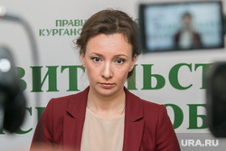 Пресс-подход Анны Кузнецовой. Курган, кузнецова анна
