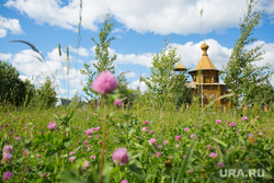 Город летом. Сургут, церковь, христианство, религия, старый сургут, храм во имя всех святых и в сибирской земле просиявших, православие