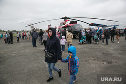 Авиашоу в аэропорту Плеханово. Тюмень, вертолет, авиа-шоу, ми-6а