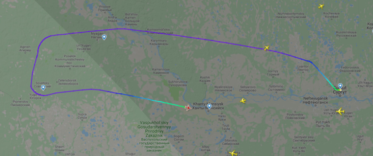 Самолет идет на снижение в Ханты-Мансийске
