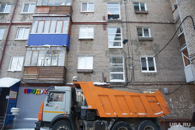 Вывоз мусора из квартиры на Крупской 43. Пермь
