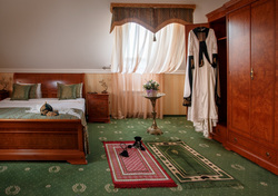 Роскошный отель «Адиюх Пэлас» в Карачаево-Черкесии принадлежит семье Арашуковых