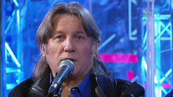 Лоза заявил, что является автором сотен песен