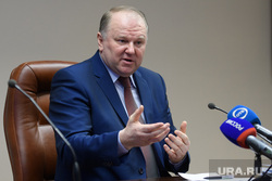 Полпред Цуканов подключил Генпрокуратуру к скандалу с обысками в мэрии Нефтеюганска