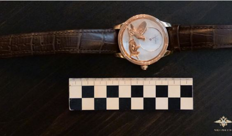 Главарь банды хакеров Lurk купил люксовые часы. Таких в мире — восемь.