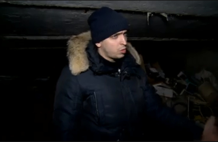 Павел Шабунин хотел углубить подвал, чтобы устранить протечку трубы