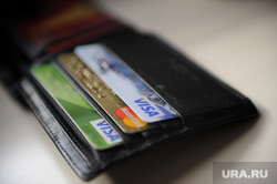 Visa и MasterCard заблокировали карты российского банка