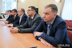 Спец комиссия выбирает главу города. Курган, потапов андрей, сергеечев роман