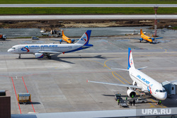 Споттинг в Кольцово. Екатеринбург, уральские авиалинии, аэропорт, airbus А321, самолет