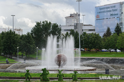 Виды Екатеринбурга, фонтан шар, город екатеринбург, октябрьская площадь