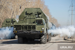 Первая репетиция юбилейного Парада Победы в Екатеринбурге на 2-ой Новосибирской, с-300, ракетный комплекс