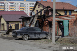 Улица Амурская, дом 118. Тюмень, автомобиль, разрушенный дом, улица амурская 118