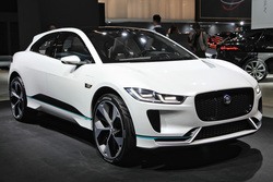 Jaguar I-Pace одержал победу сразу в трех номинациях