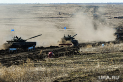 Танковый биатлон. Чебаркульский военный полигон. Челябинская область, танкисты, армия, военные, оружие, война, учения, спецоперация, танковый биатлон, т72-3б, танк, боевое слаживание