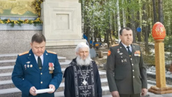 Офицеры и настоятель Среднеуральского женского монастыря отец Сергий выступили против электронных СНИЛС