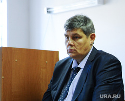 Бывший вице-губернатор, объявленный в международный розыск, бьется за имущество в Челябинске