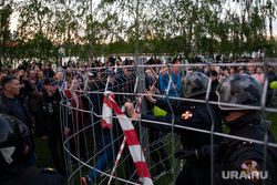 Акция против строительства собора святой Екатерины на Октябрьской площади. Екатеринбург, ограждение, росгвардия, сквер на драме
