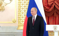 Владимир Путин наградил восемь многодетных семей