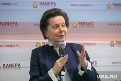 Гайдаровский форум - 2019. День второй. Москва, комарова наталья
