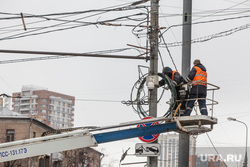 ЧП на Октябрьском Поле. Москва, камера наблюдения, ремонтники