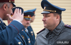 Визит начальника ГУФСИН России по Свердловской области в Кировоградскую воспитательную колонию. Свердловская область, Кировград , офицеры, федоров александр, отдает честь