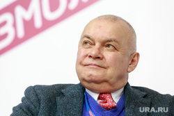 Всероссийский форум "Россия страна возможностей", первый день. Москва, портрет, киселев дмитрий